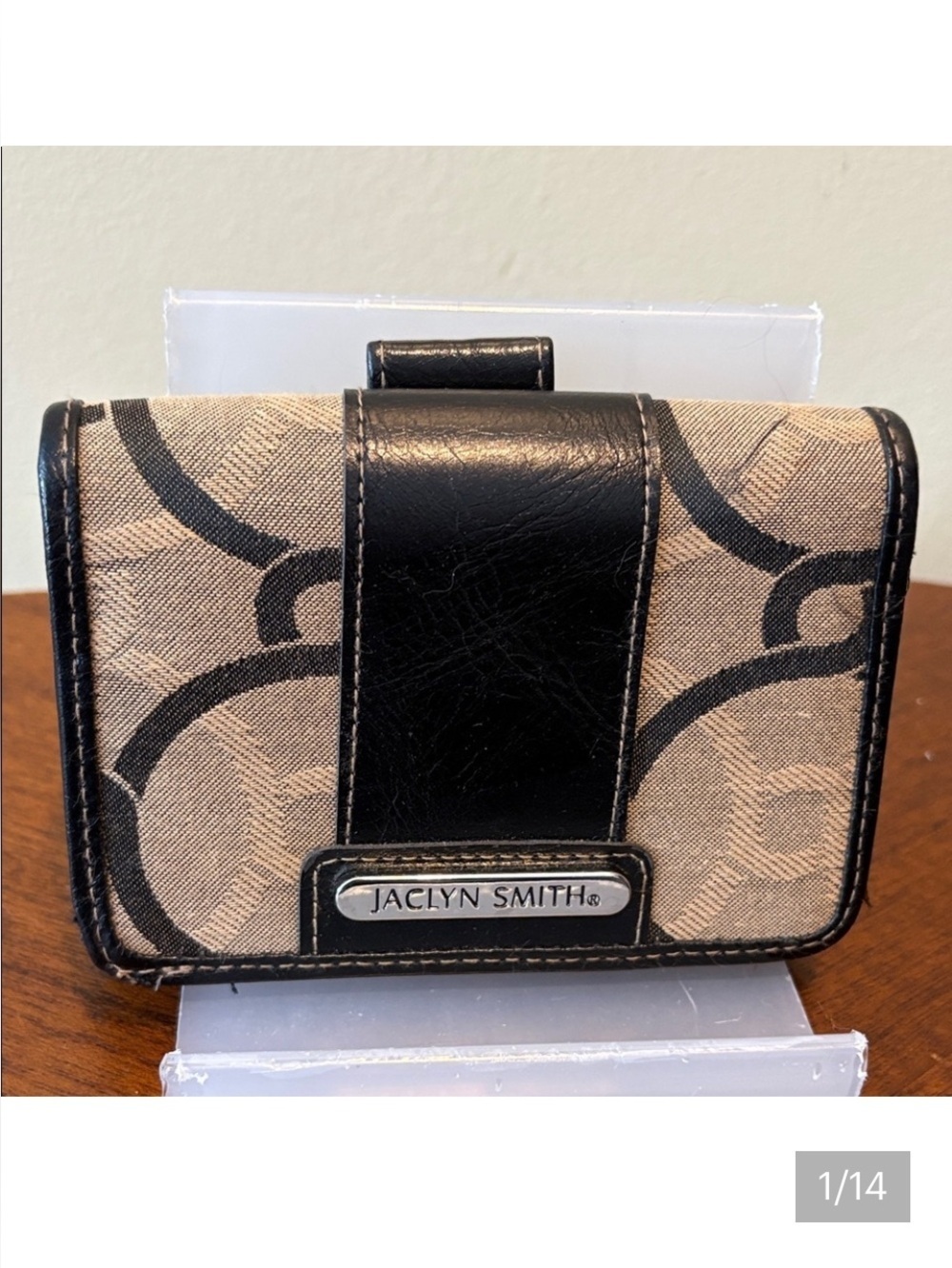 Jaclyn Smith Black/Tan Patterned canvas Small Wallet /black vegan leather trim